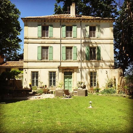 Chateau Cornillon Αρλ Εξωτερικό φωτογραφία